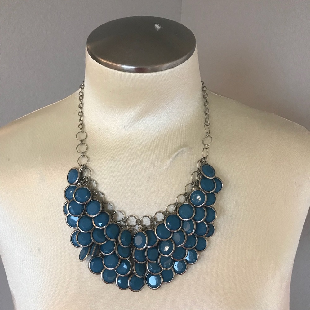 New w/o tags necklace
